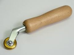 106.972 - Brass pressure roller "Penny Roller" - Image 1 
